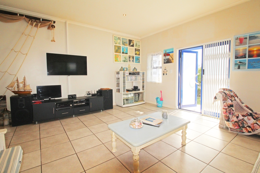 3 Bedroom Property for Sale in Blue Lagoon Western Cape